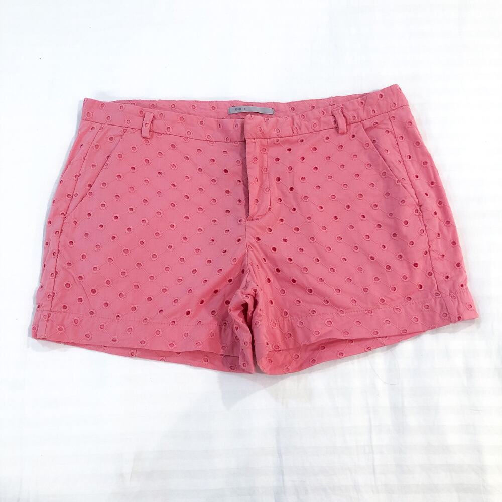 Gap City Shorts in Coral Eyelet - Picture 3 of 11